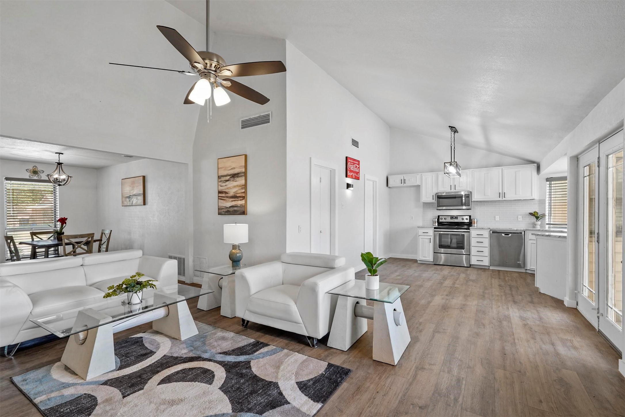 425 Rollingridge Lane Garland TX 75043