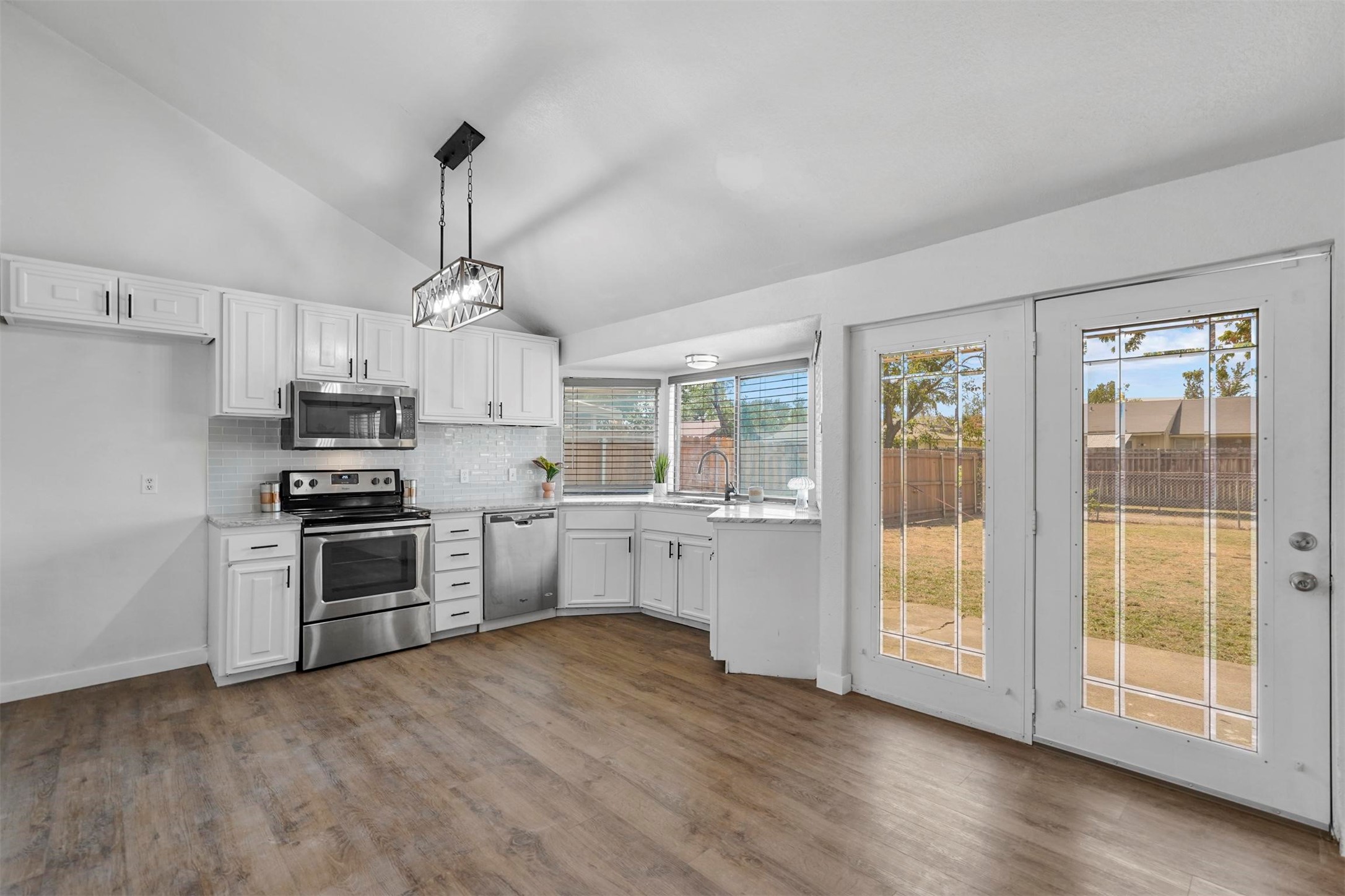 425 Rollingridge Lane Garland TX 75043