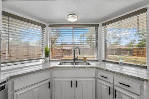 425 Rollingridge Lane Garland TX 75043