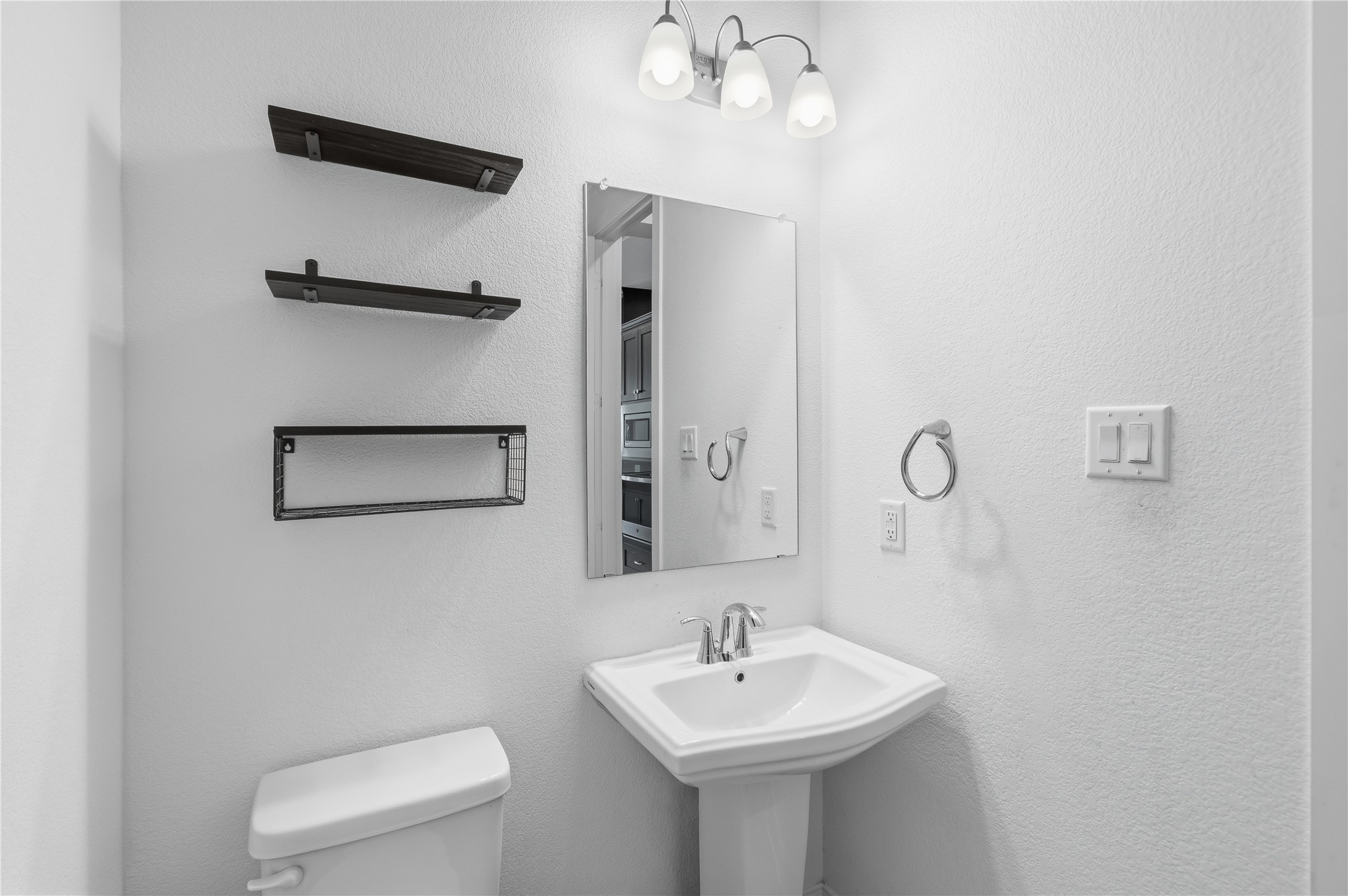 3127 Cliff Swallow Lane Arlington TX 76005