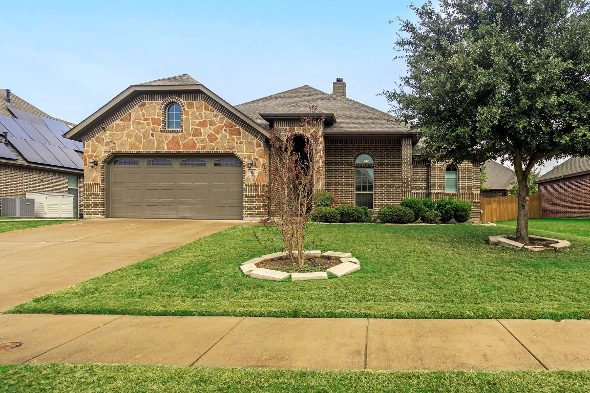 105 Traveller Street Waxahachie TX 75165