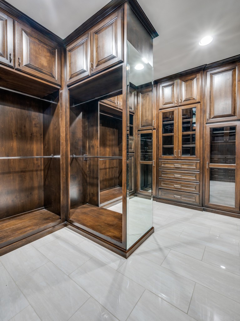 5816 Forest Highlands Drive Fort Worth TX 76132