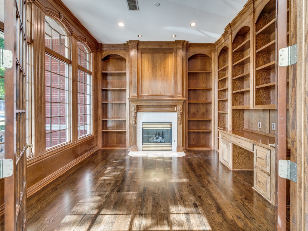 5816 Forest Highlands Drive Fort Worth TX 76132
