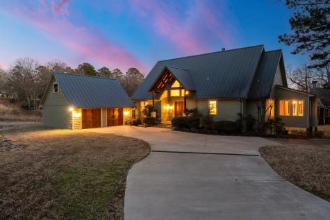 109 King Shore Boulevard Scroggins TX 75480