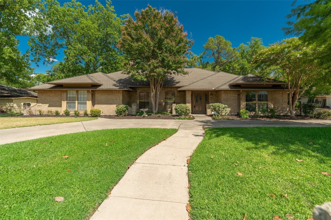 19 Mullaney Drive Greenville TX 75402