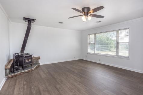 65 Kirby Street Callisburg TX 76240