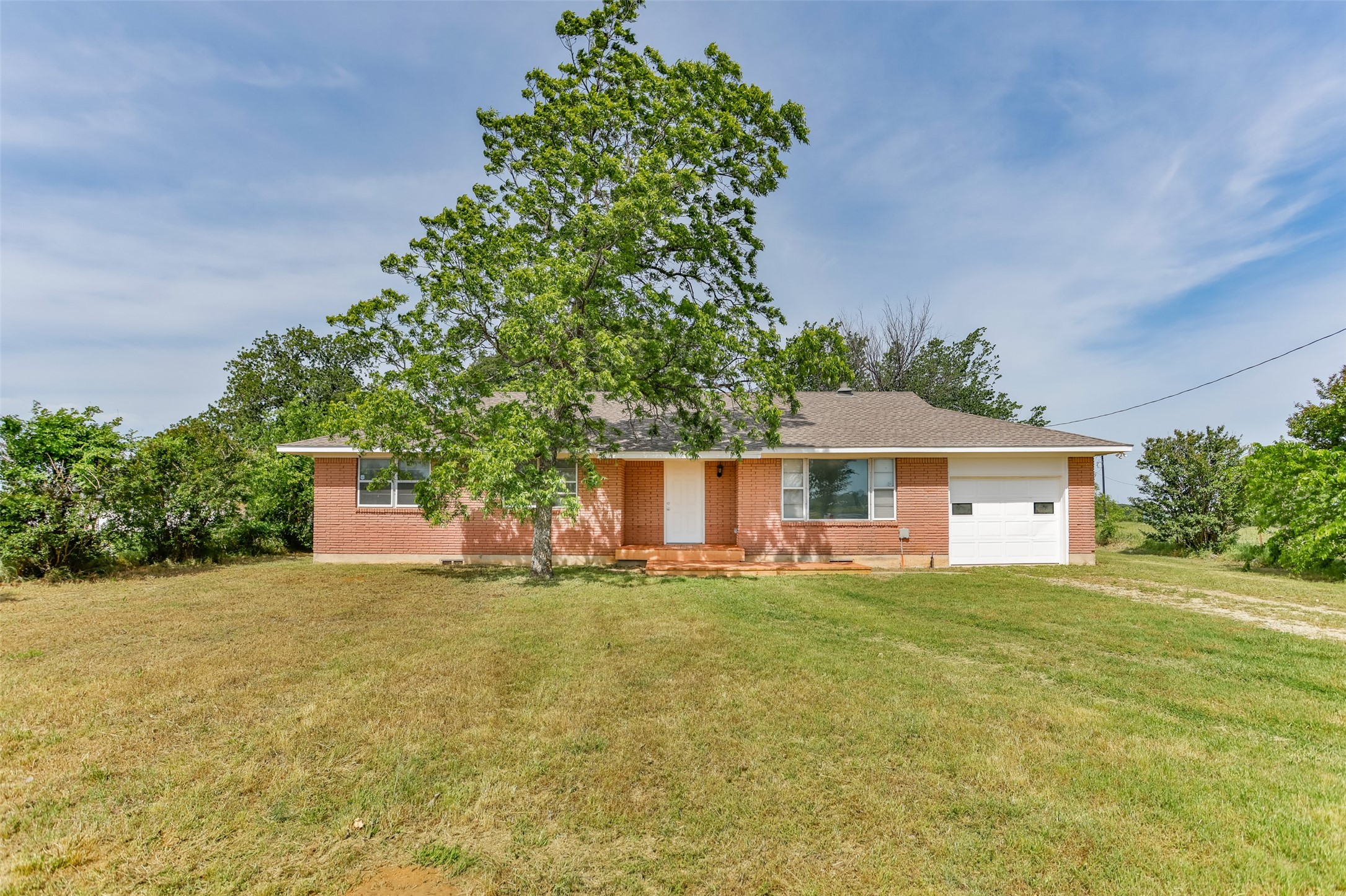 65 Kirby Street Callisburg TX 76240
