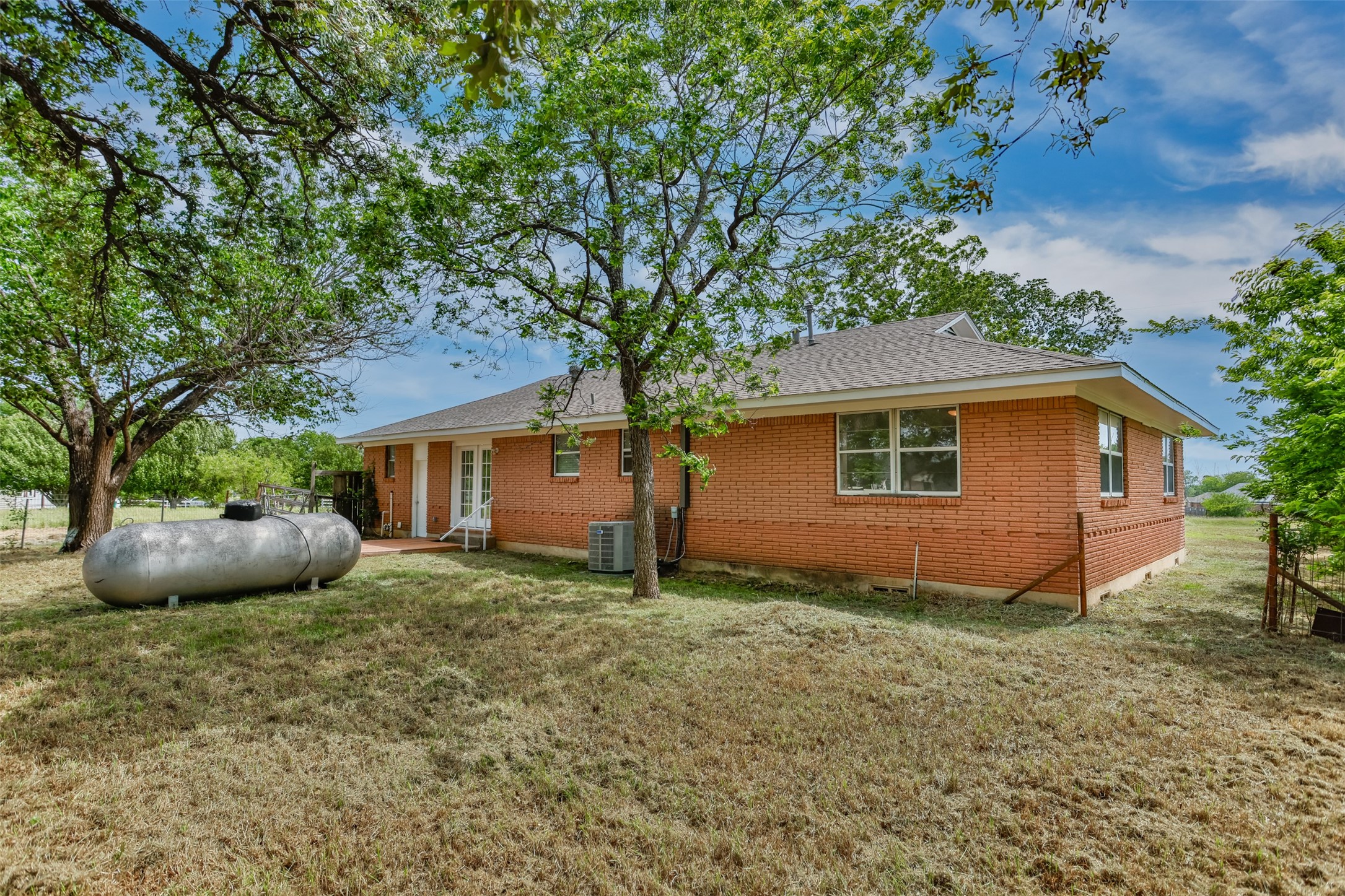 65 Kirby Street Callisburg TX 76240