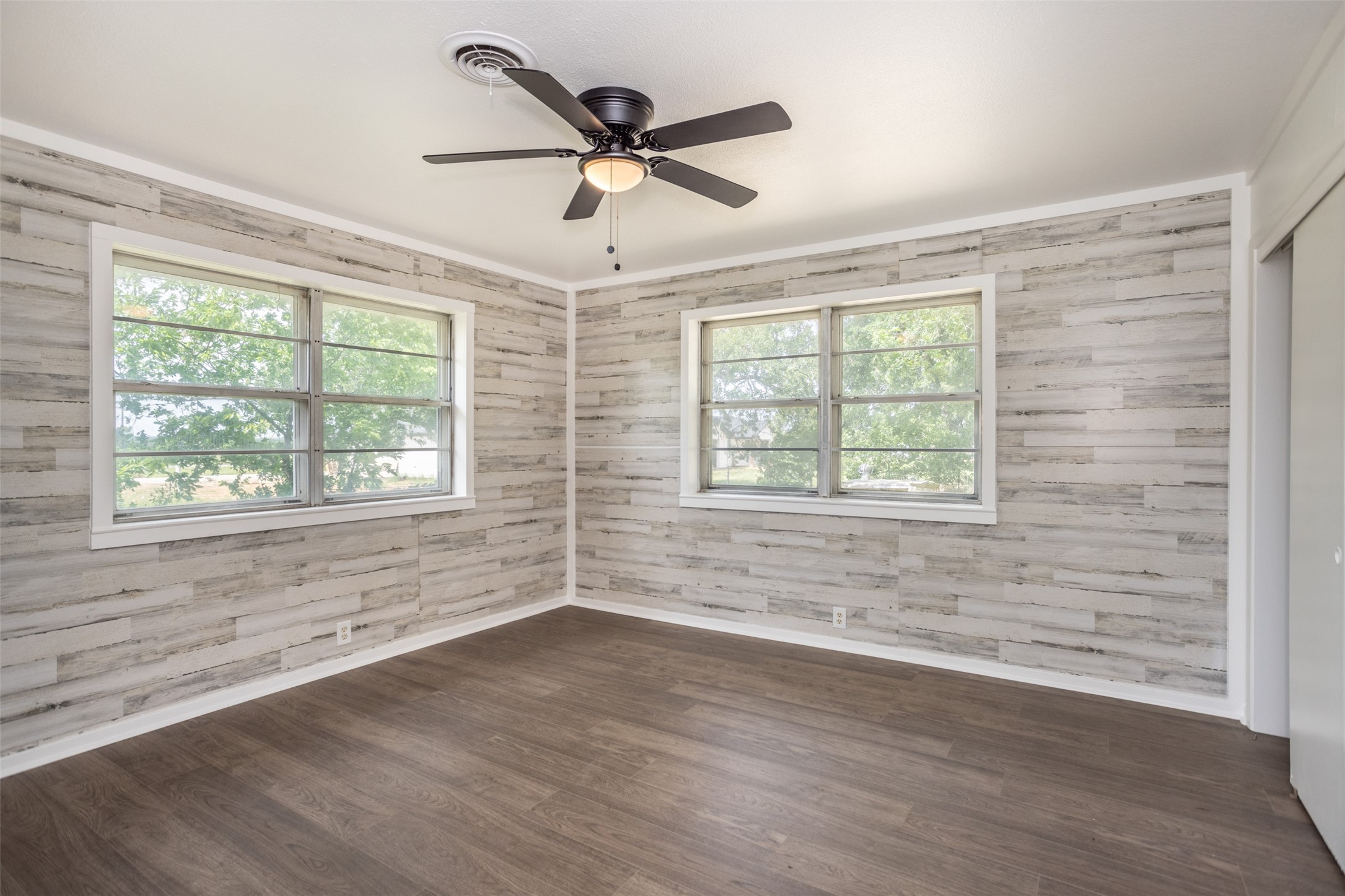 65 Kirby Street Callisburg TX 76240