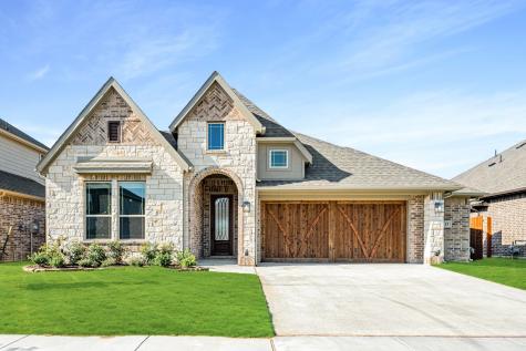 513 Livia Street Burleson TX 76028