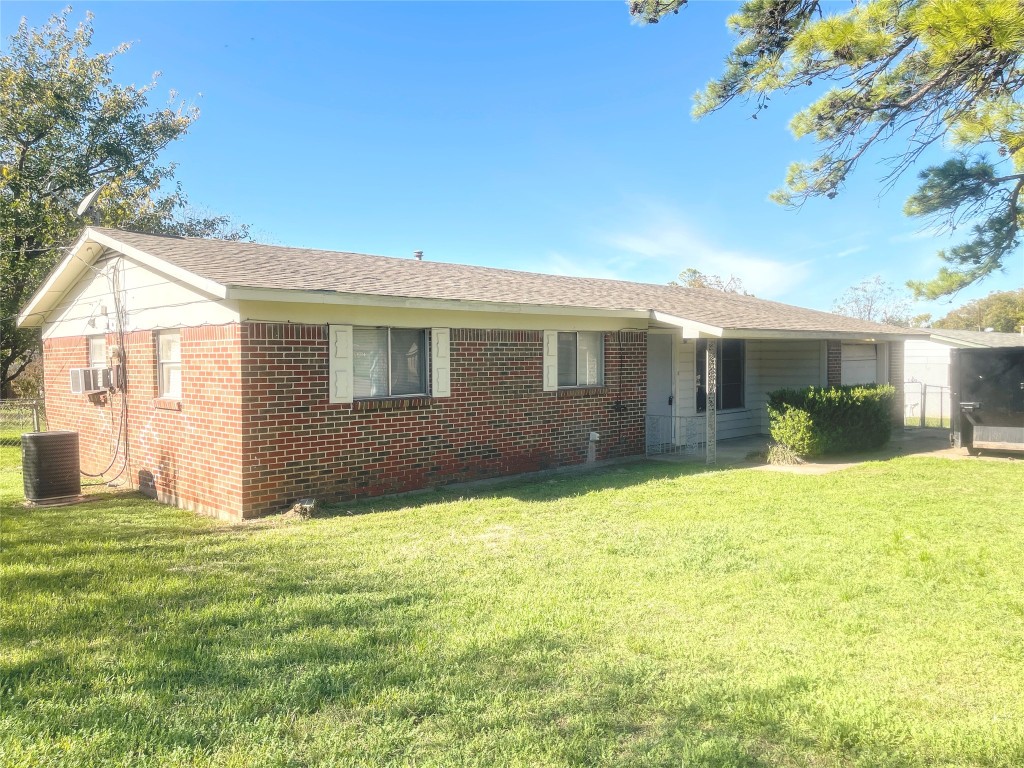 1402 SE 23rd Avenue Mineral Wells TX 76067