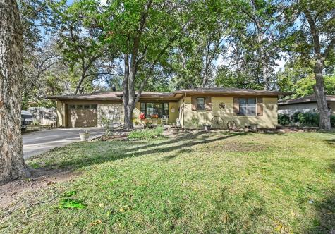 1521 Southwood Boulevard Arlington TX 76013