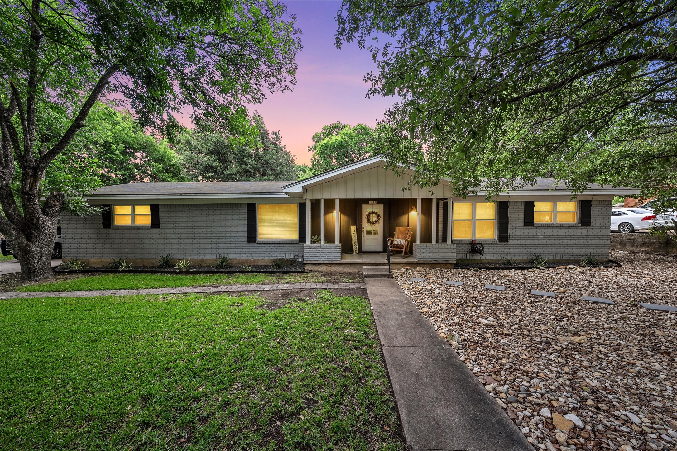 617 Cardinal Drive Woodway TX 76712