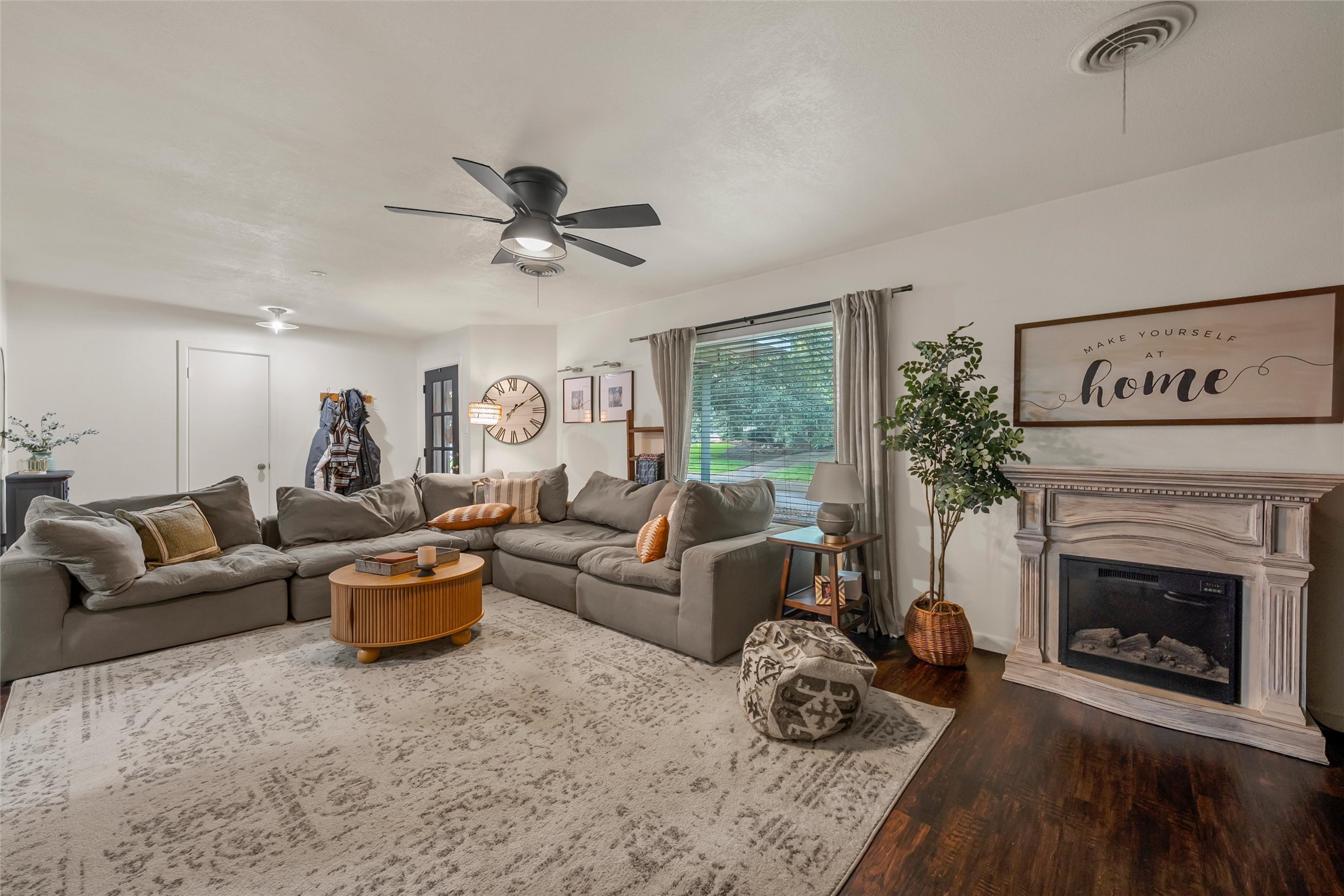 617 Cardinal Drive Woodway TX 76712