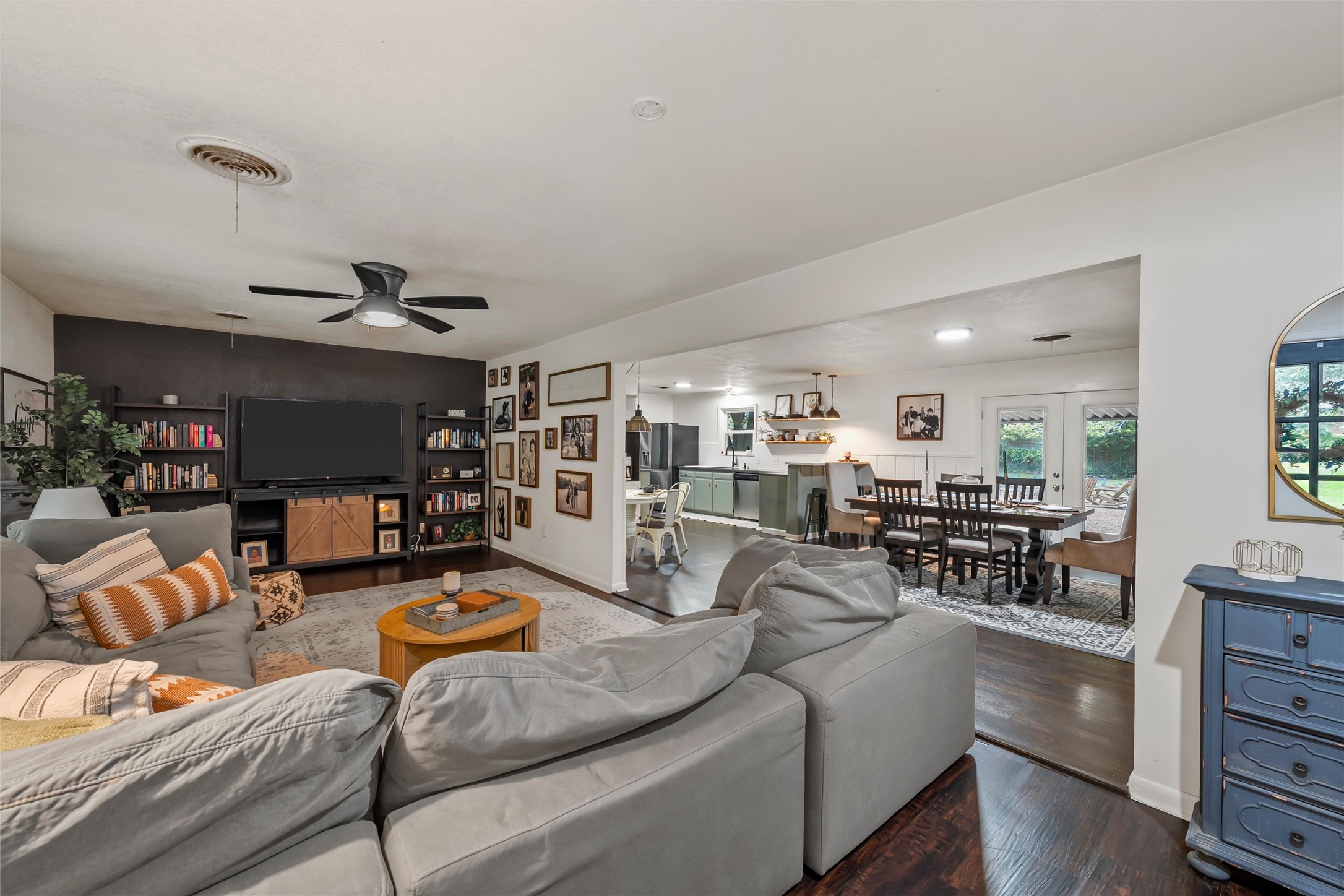 617 Cardinal Drive Woodway TX 76712