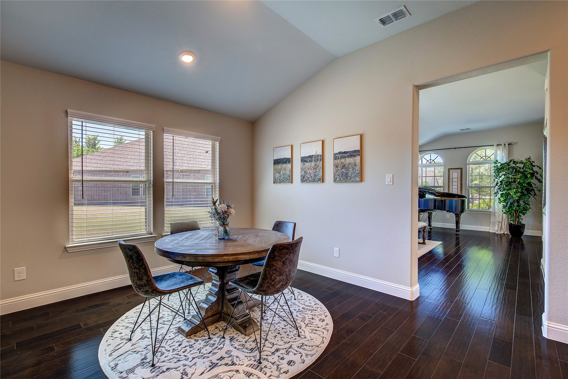 6716 Elm Street Rowlett TX 75089