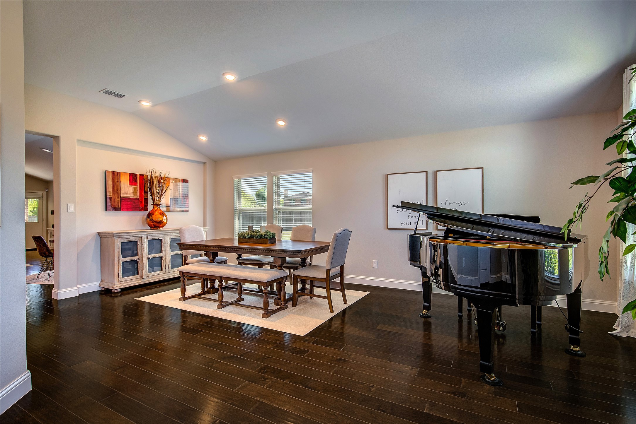 6716 Elm Street Rowlett TX 75089