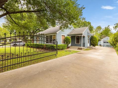 1505 Woodlawn Street River Oaks TX 76114