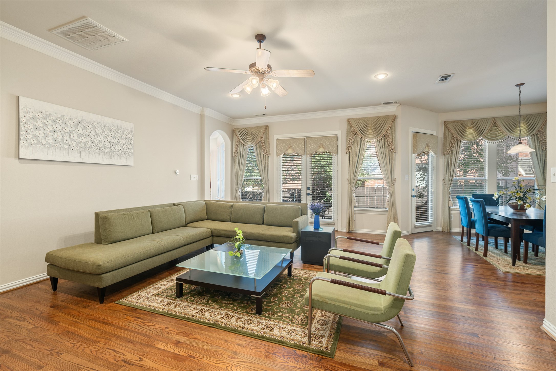 3321 Kendall Lane Irving TX 75062