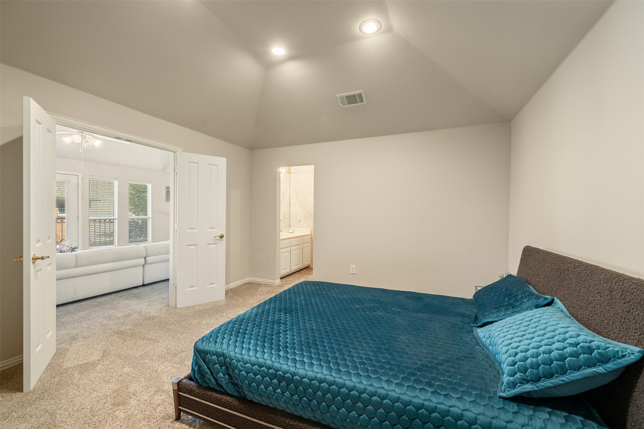 3321 Kendall Lane Irving TX 75062