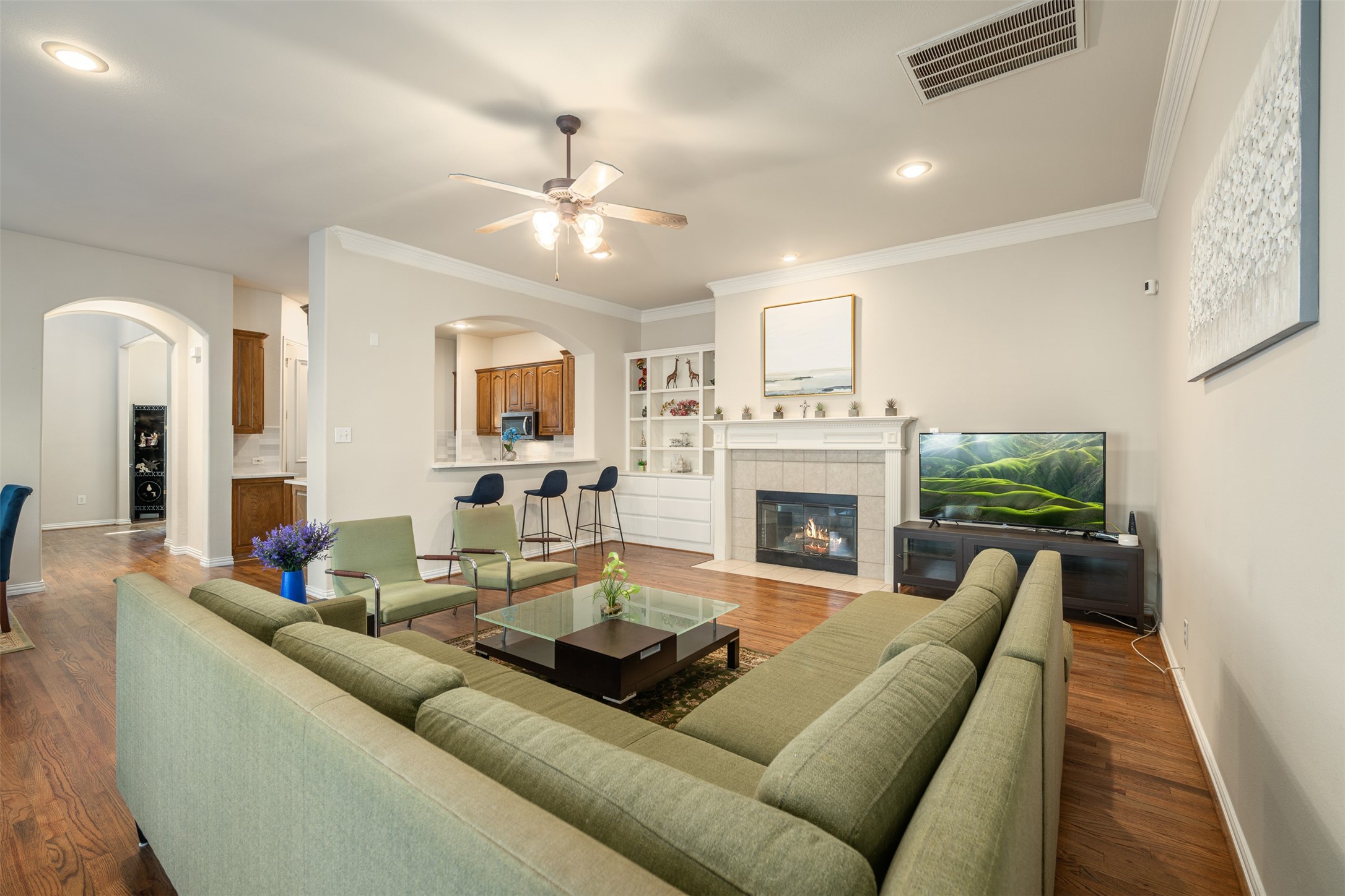 3321 Kendall Lane Irving TX 75062