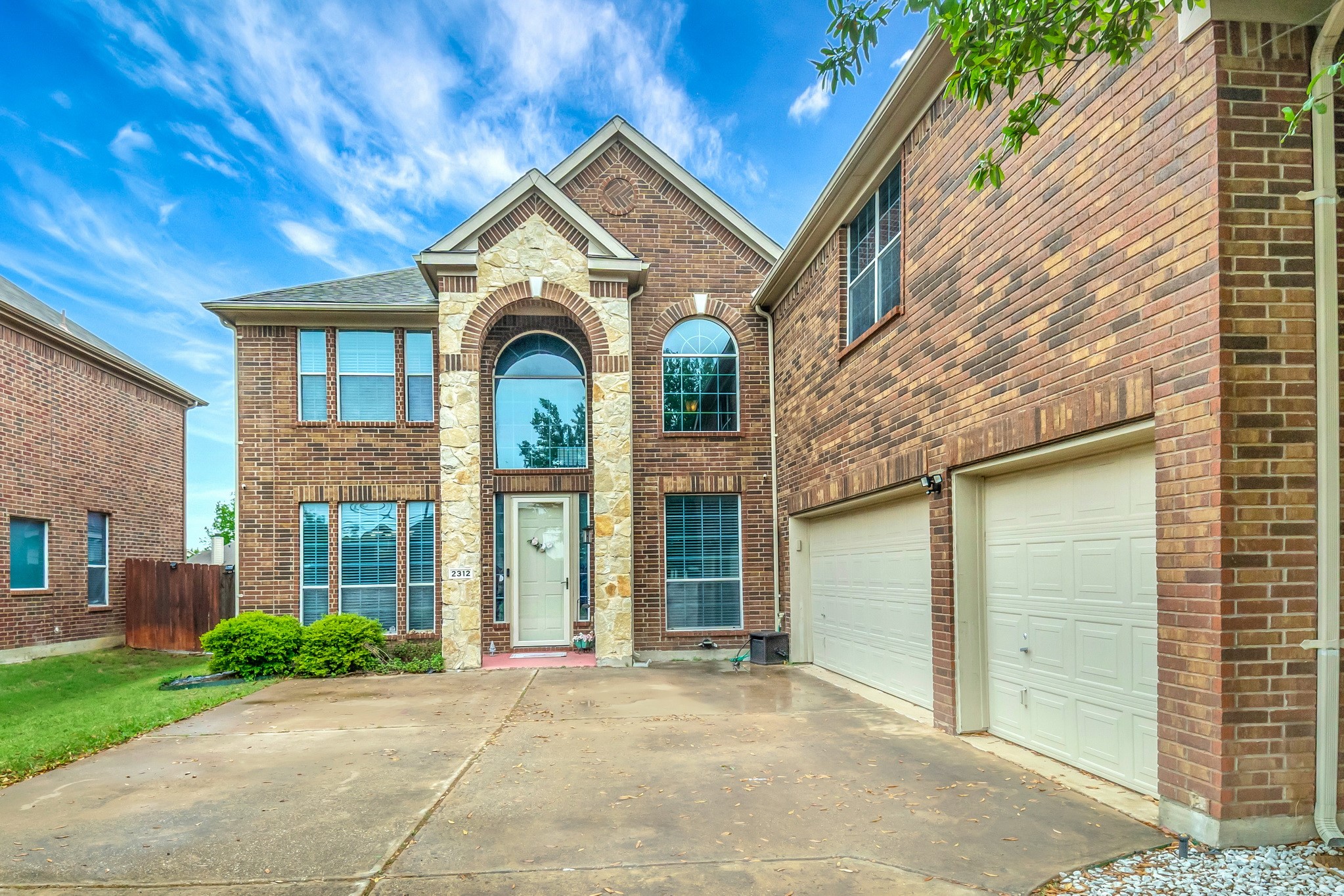 2312 Tawny Owl Road Grand Prairie TX 75052