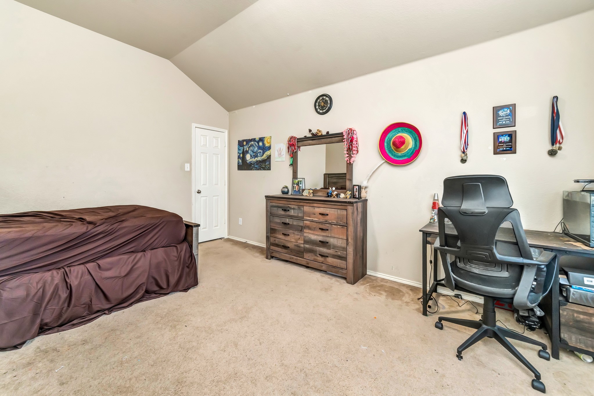 2312 Tawny Owl Road Grand Prairie TX 75052