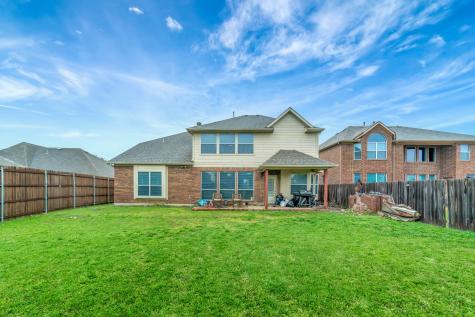 2312 Tawny Owl Road Grand Prairie TX 75052