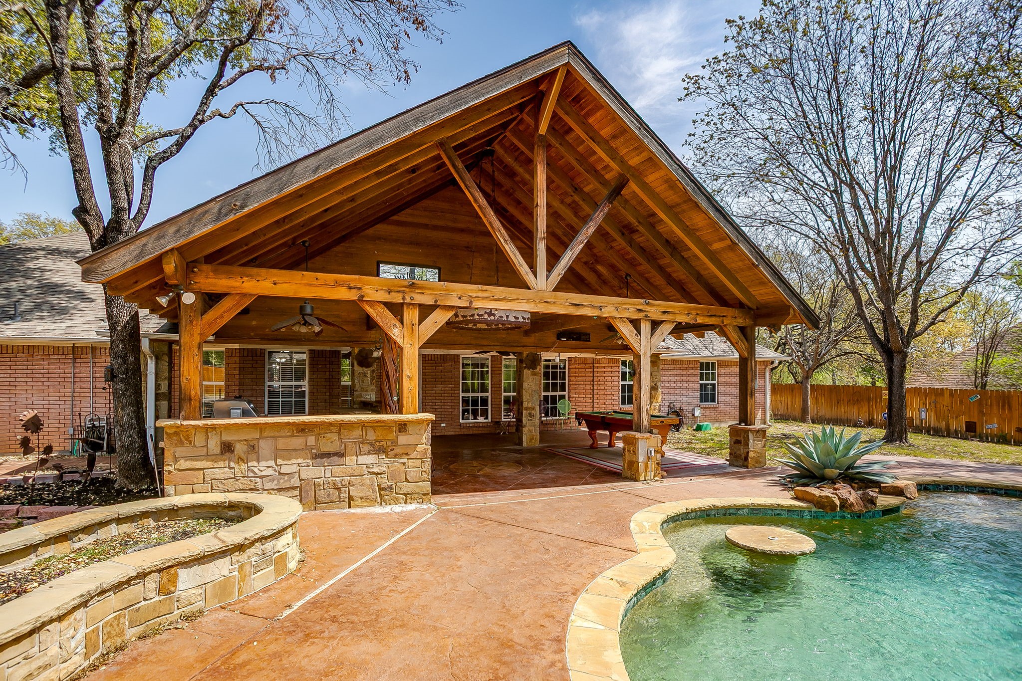 128 Oakwood Court Lakeside TX 76135