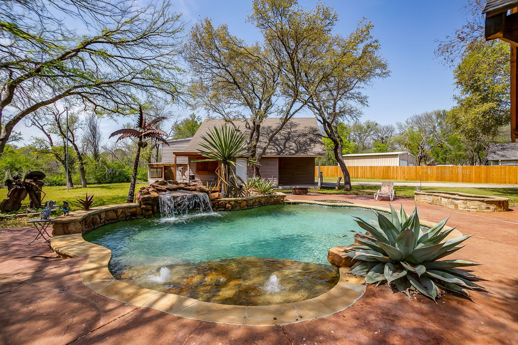 128 Oakwood Court Lakeside TX 76135