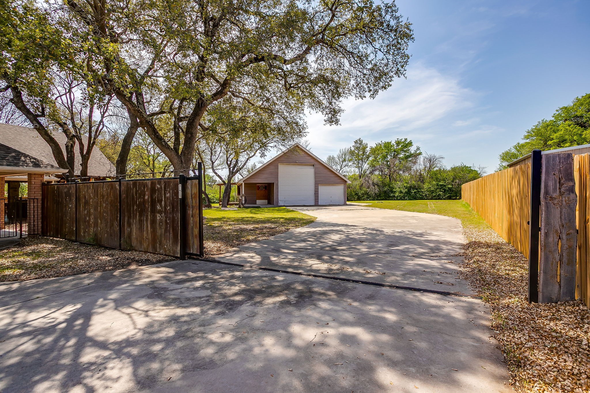 128 Oakwood Court Lakeside TX 76135