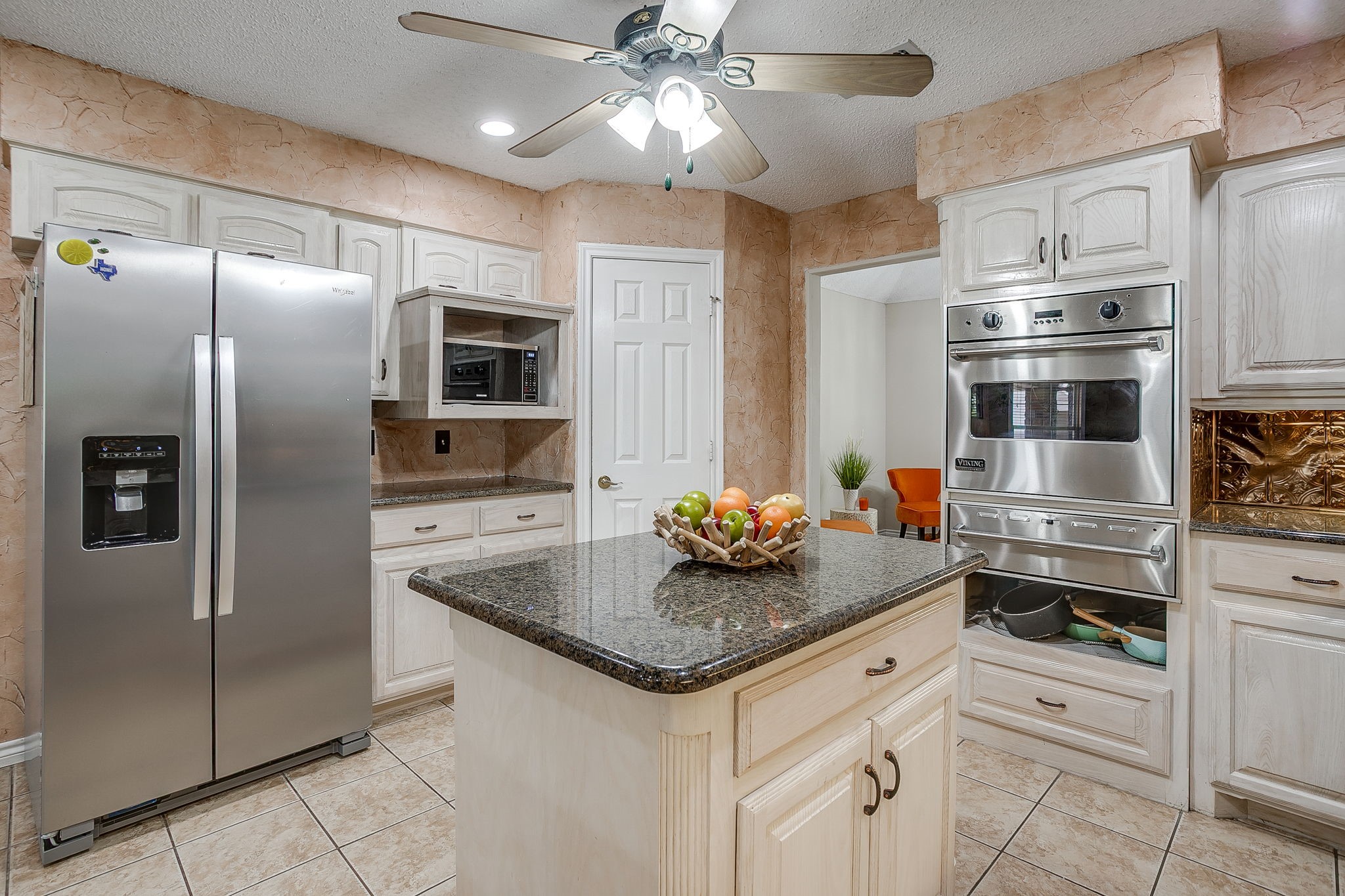 128 Oakwood Court Lakeside TX 76135