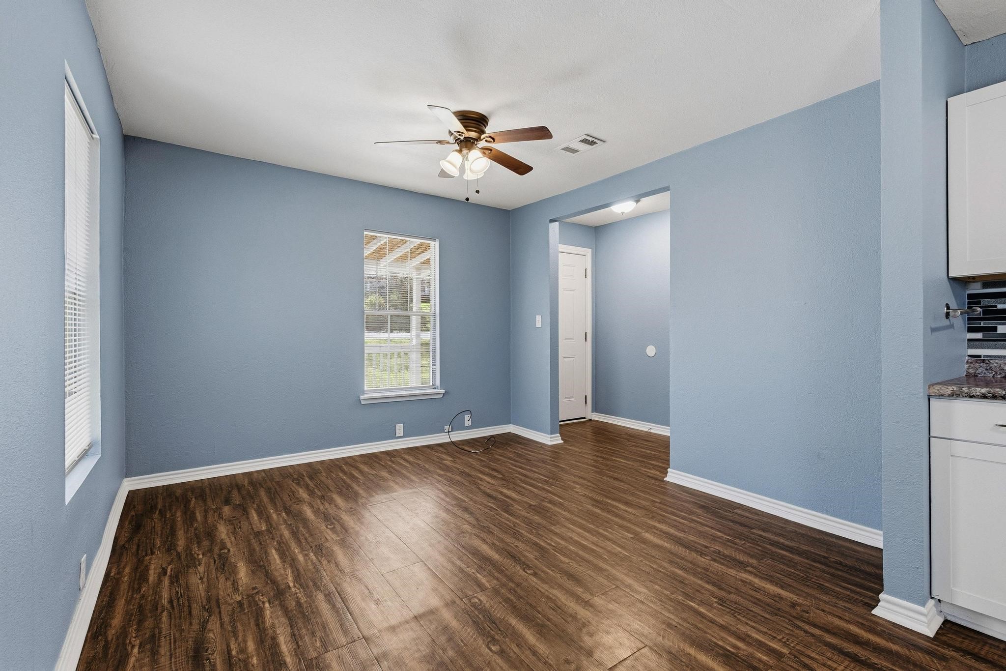 905 Thatcher Street Denison TX 75020