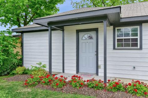 107 Houston Street Pottsboro TX 75076