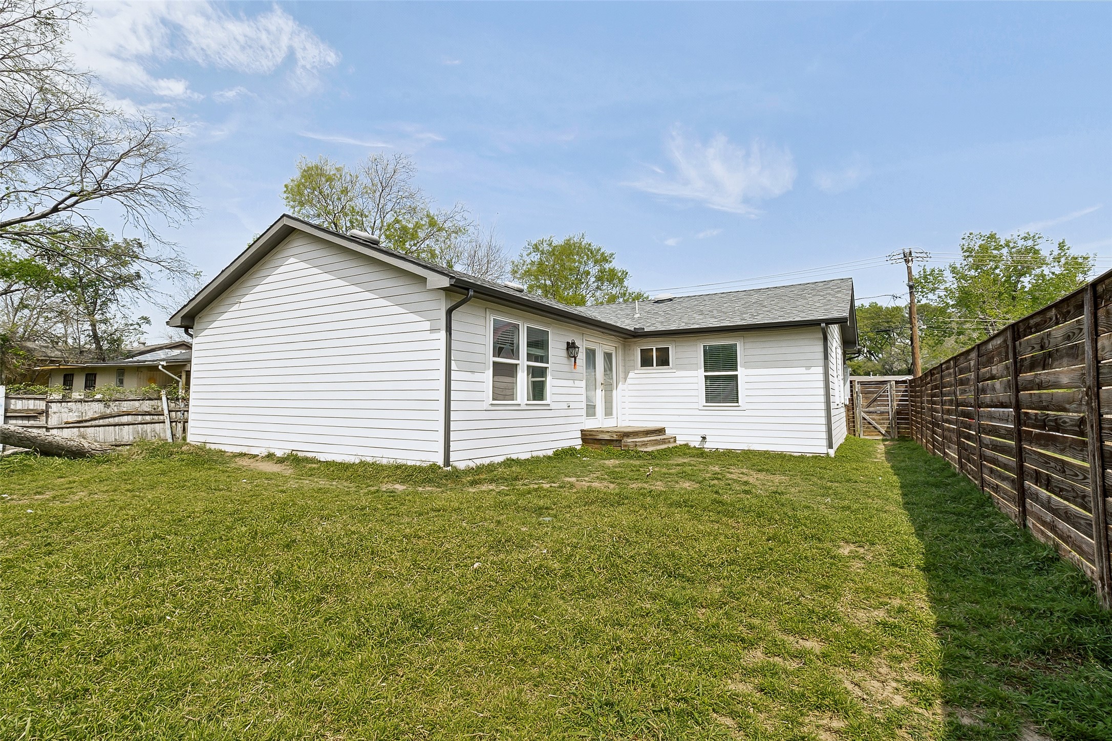 1646 Briarcliff Road Dallas TX 75235