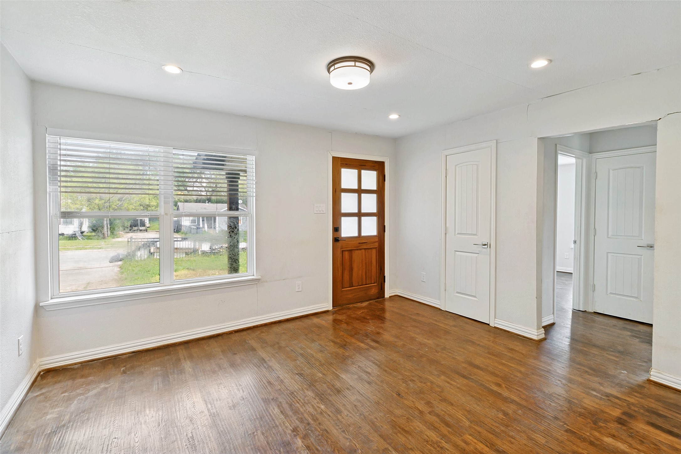 1646 Briarcliff Road Dallas TX 75235