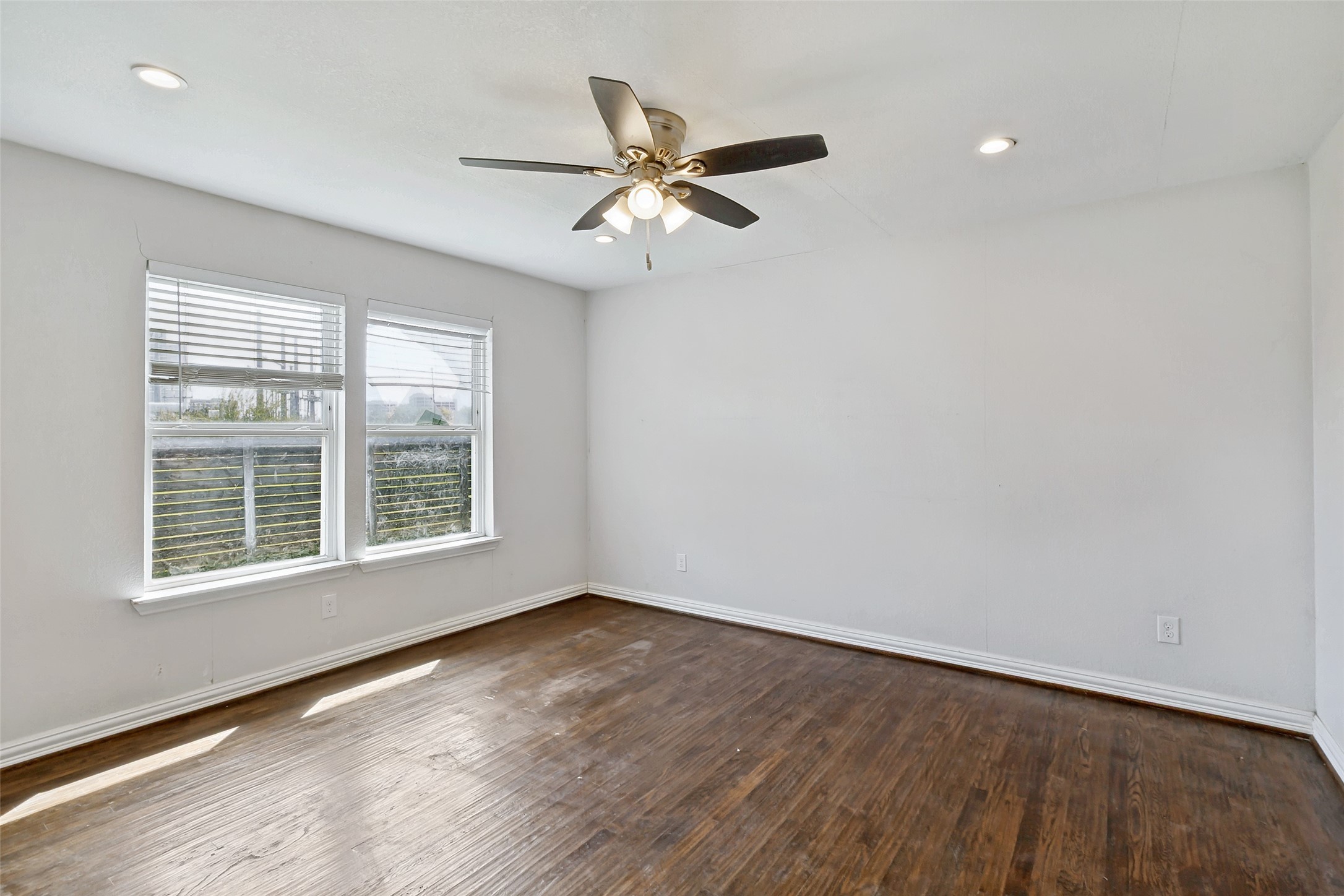 1646 Briarcliff Road Dallas TX 75235