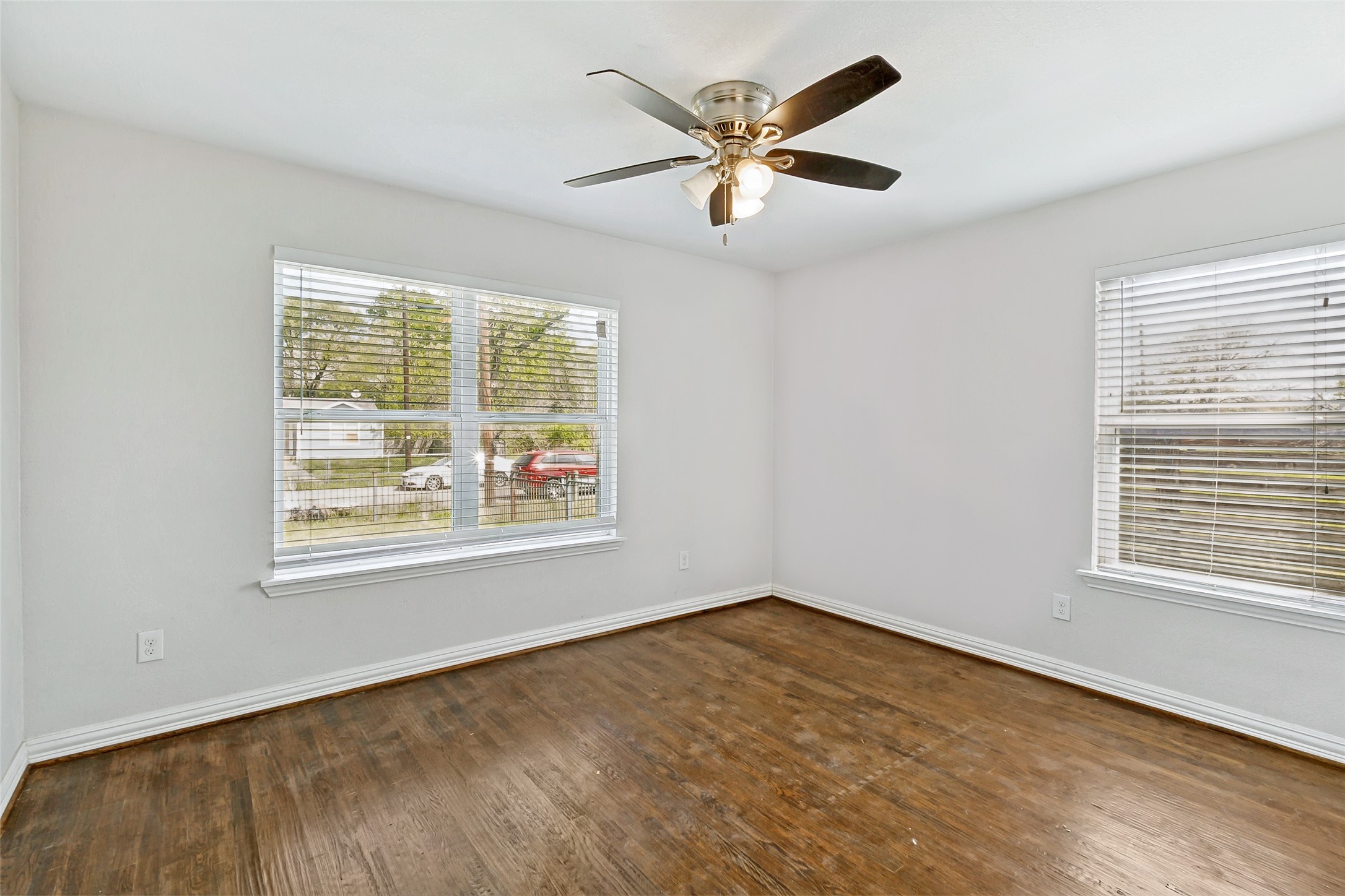 1646 Briarcliff Road Dallas TX 75235