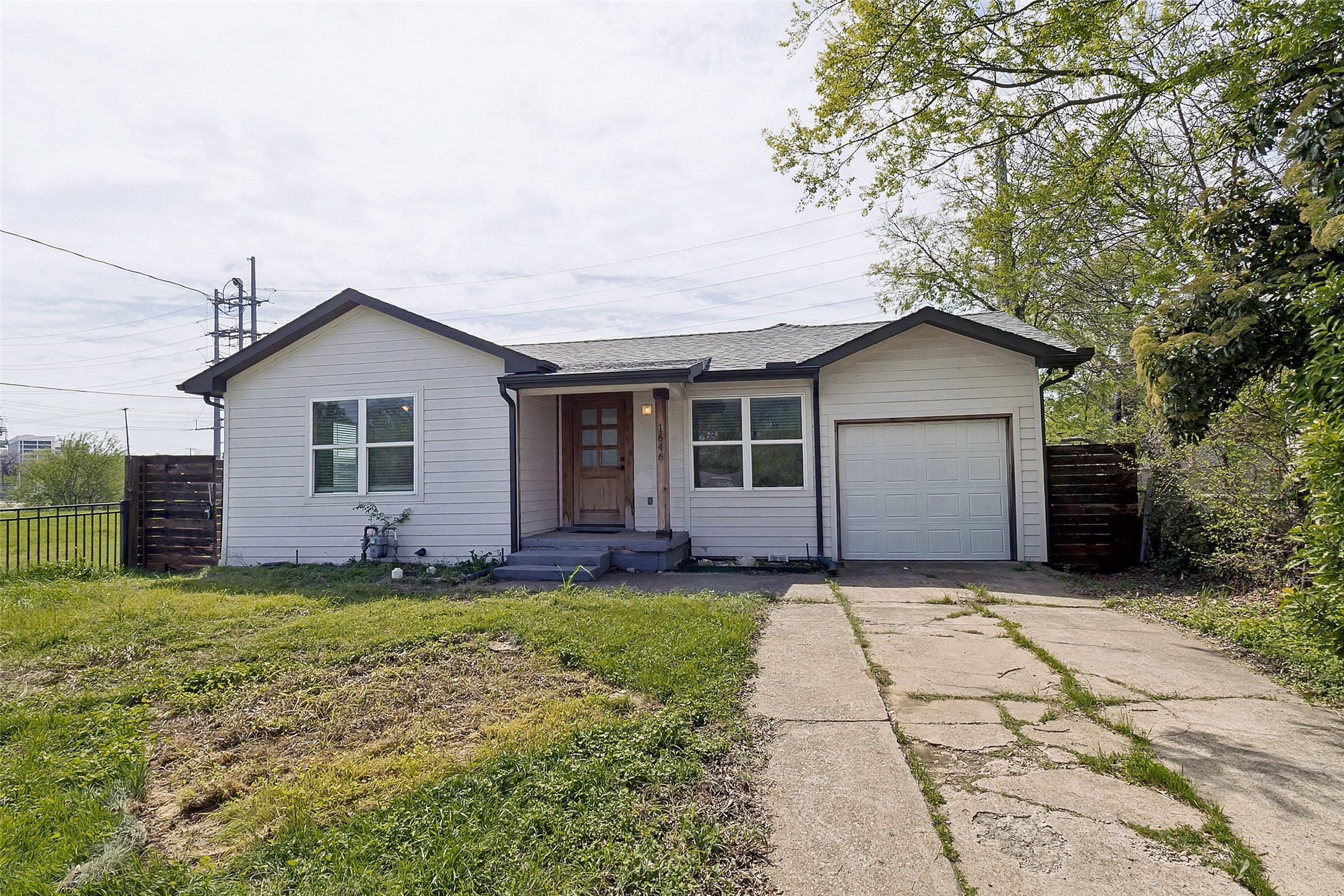 1646 Briarcliff Road Dallas TX 75235
