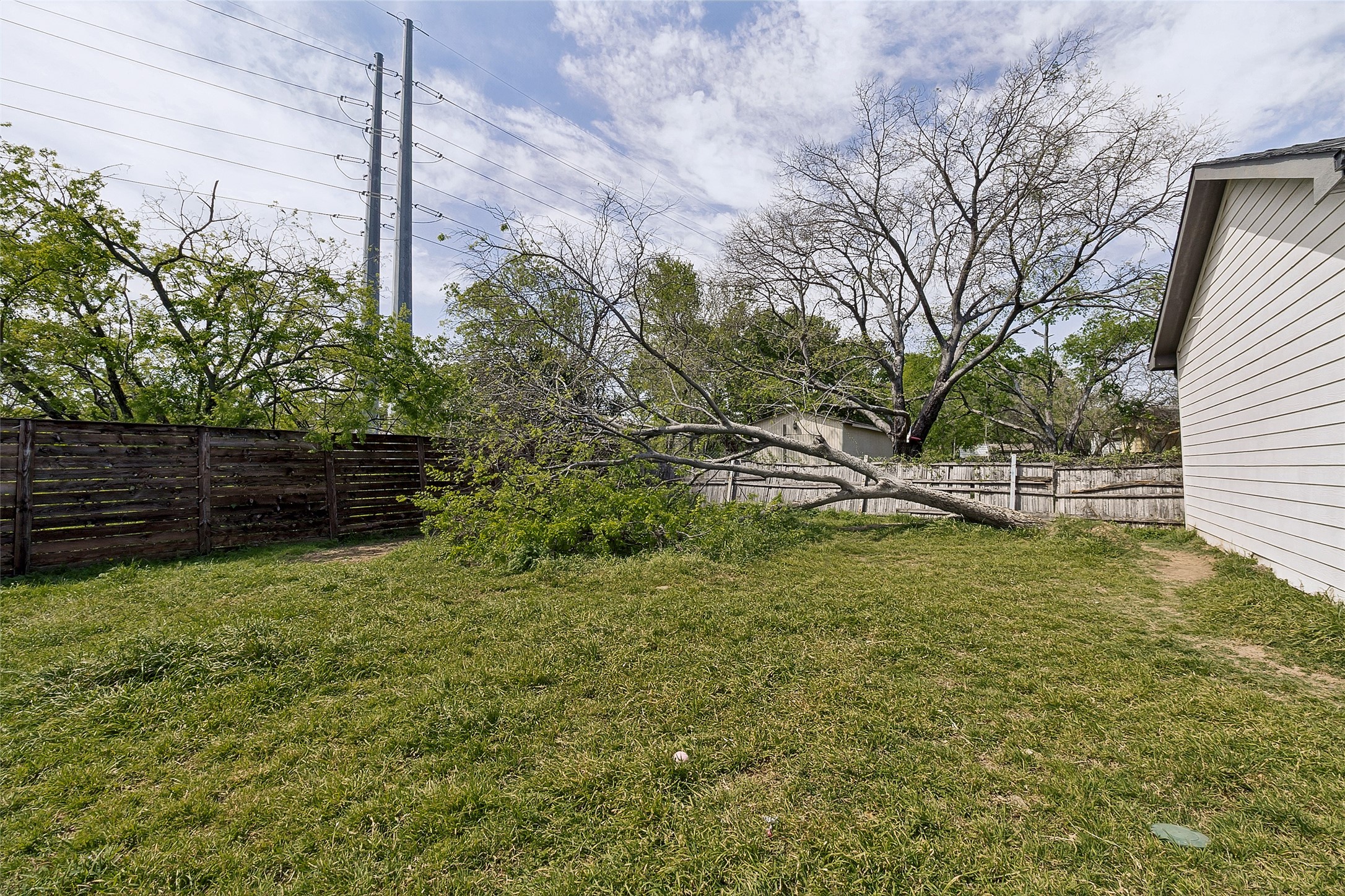 1646 Briarcliff Road Dallas TX 75235