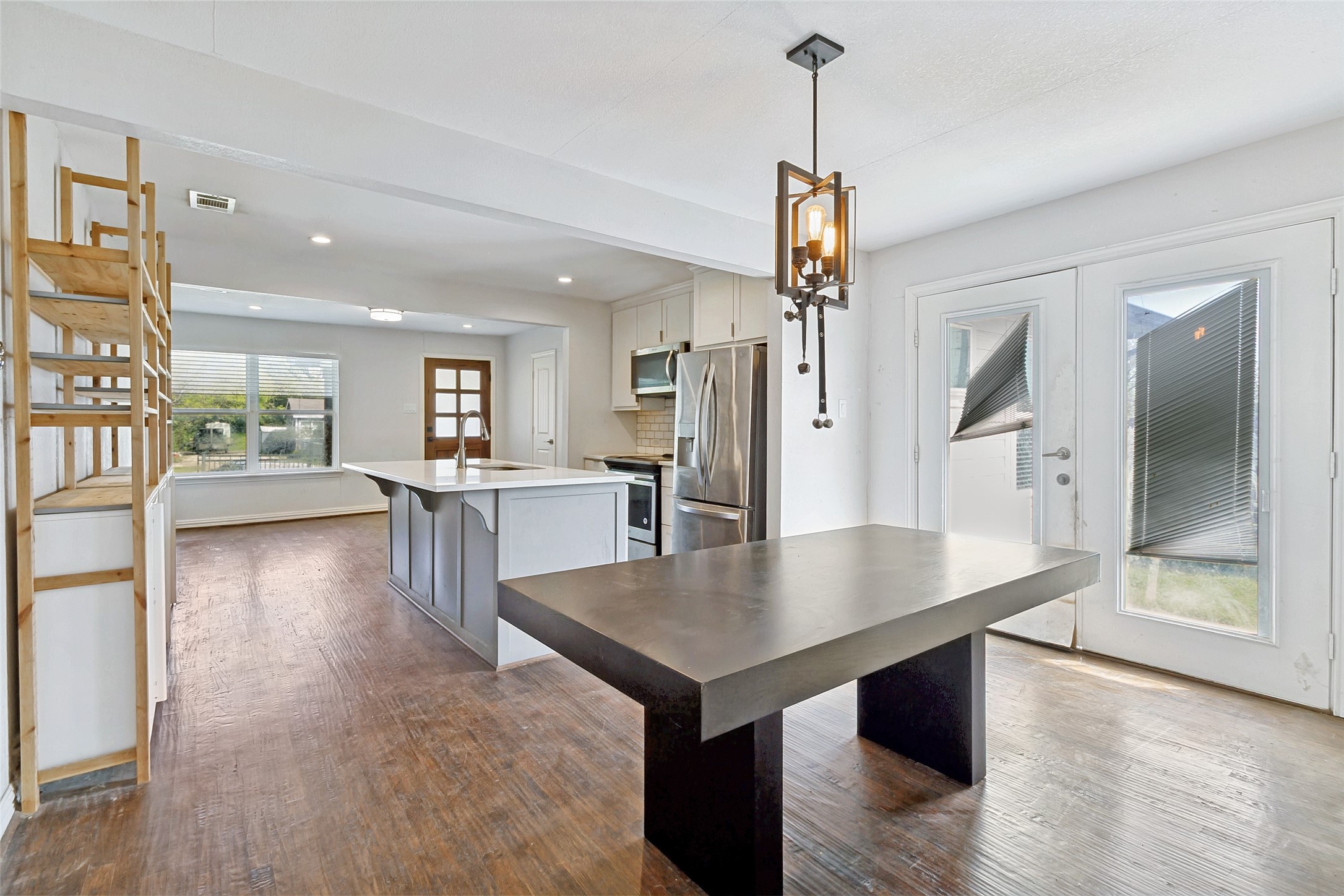 1646 Briarcliff Road Dallas TX 75235