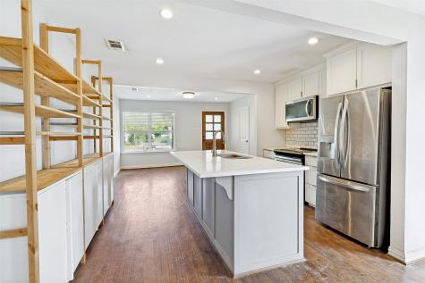 1646 Briarcliff Road Dallas TX 75235