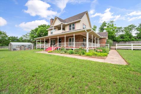 2 Carrol Price Court Mansfield TX 76063