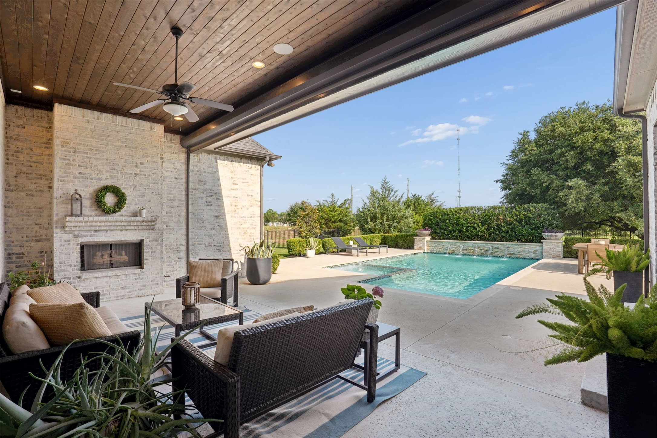 805 Bristol Park Lucas TX 75002