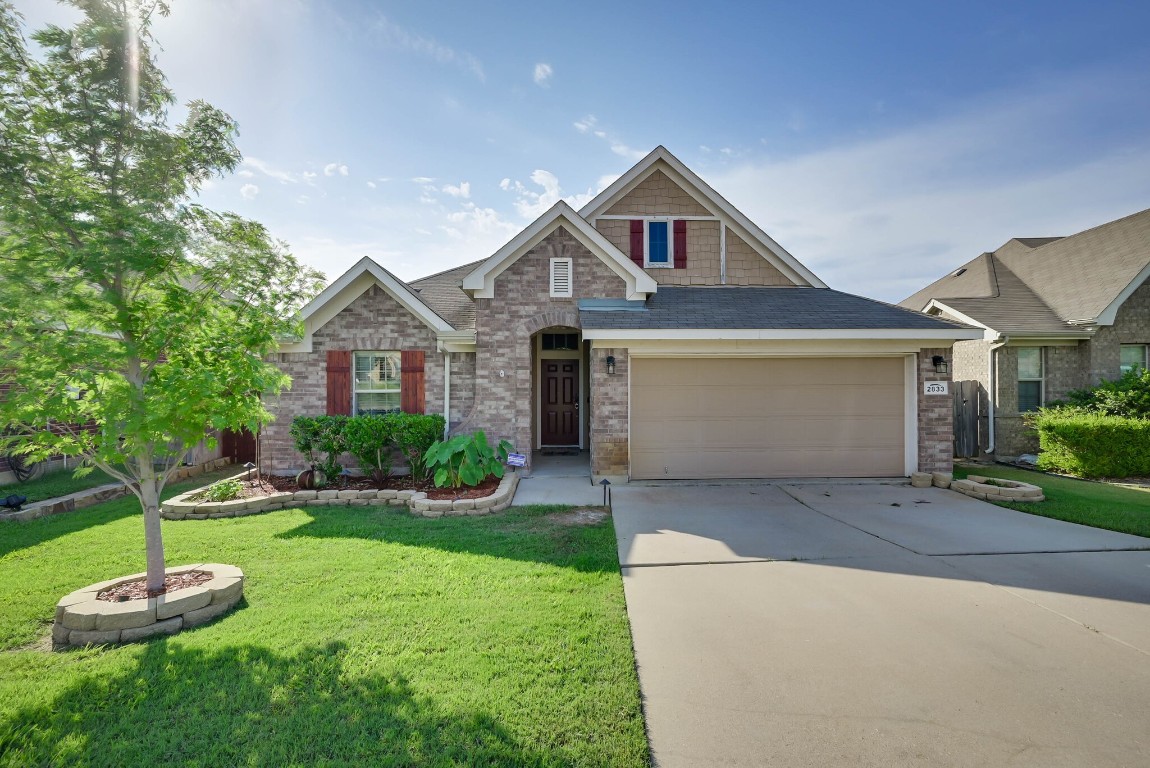 2833 Gardendale Drive Fort Worth TX 76120