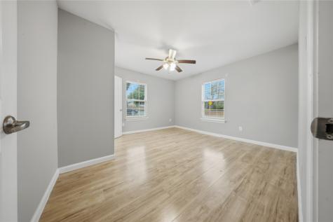 2350 W Cherry Street Paris TX 75460