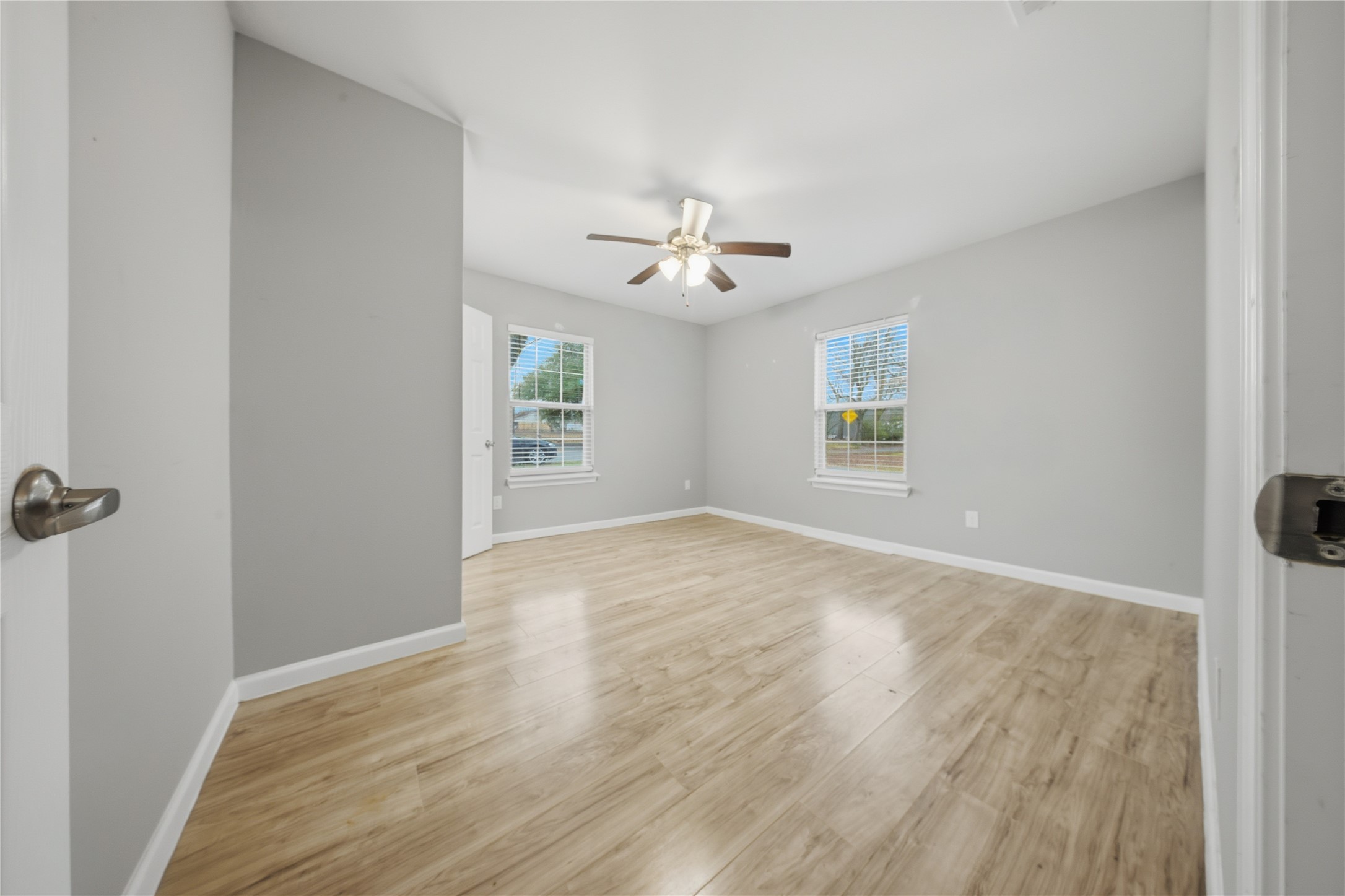 2350 W Cherry Street Paris TX 75460