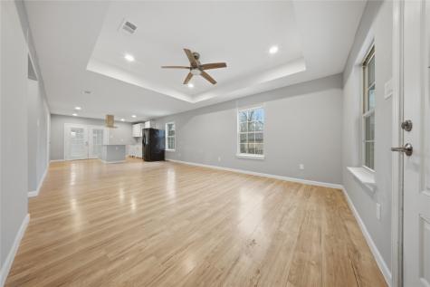 2350 W Cherry Street Paris TX 75460