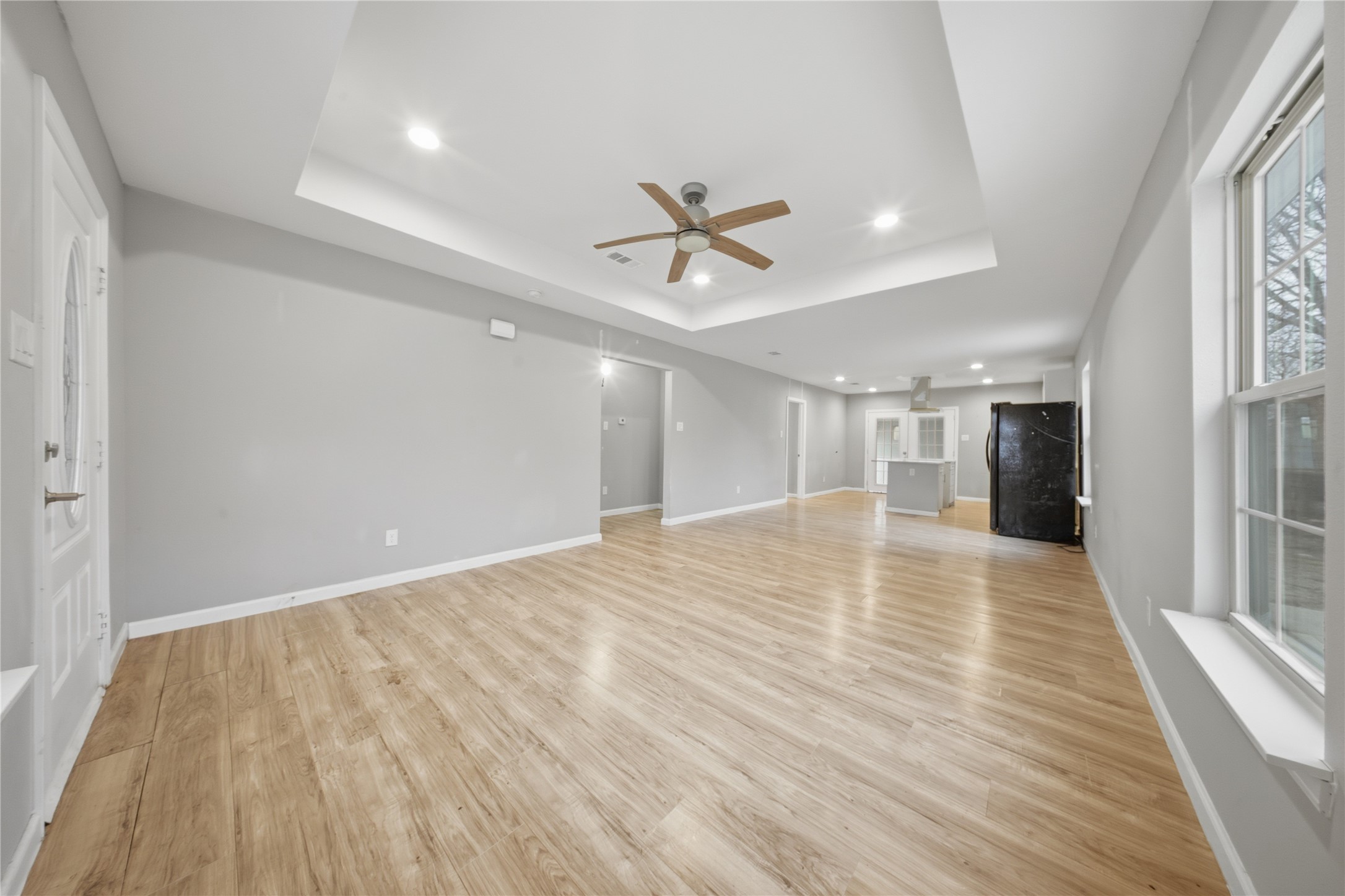 2350 W Cherry Street Paris TX 75460