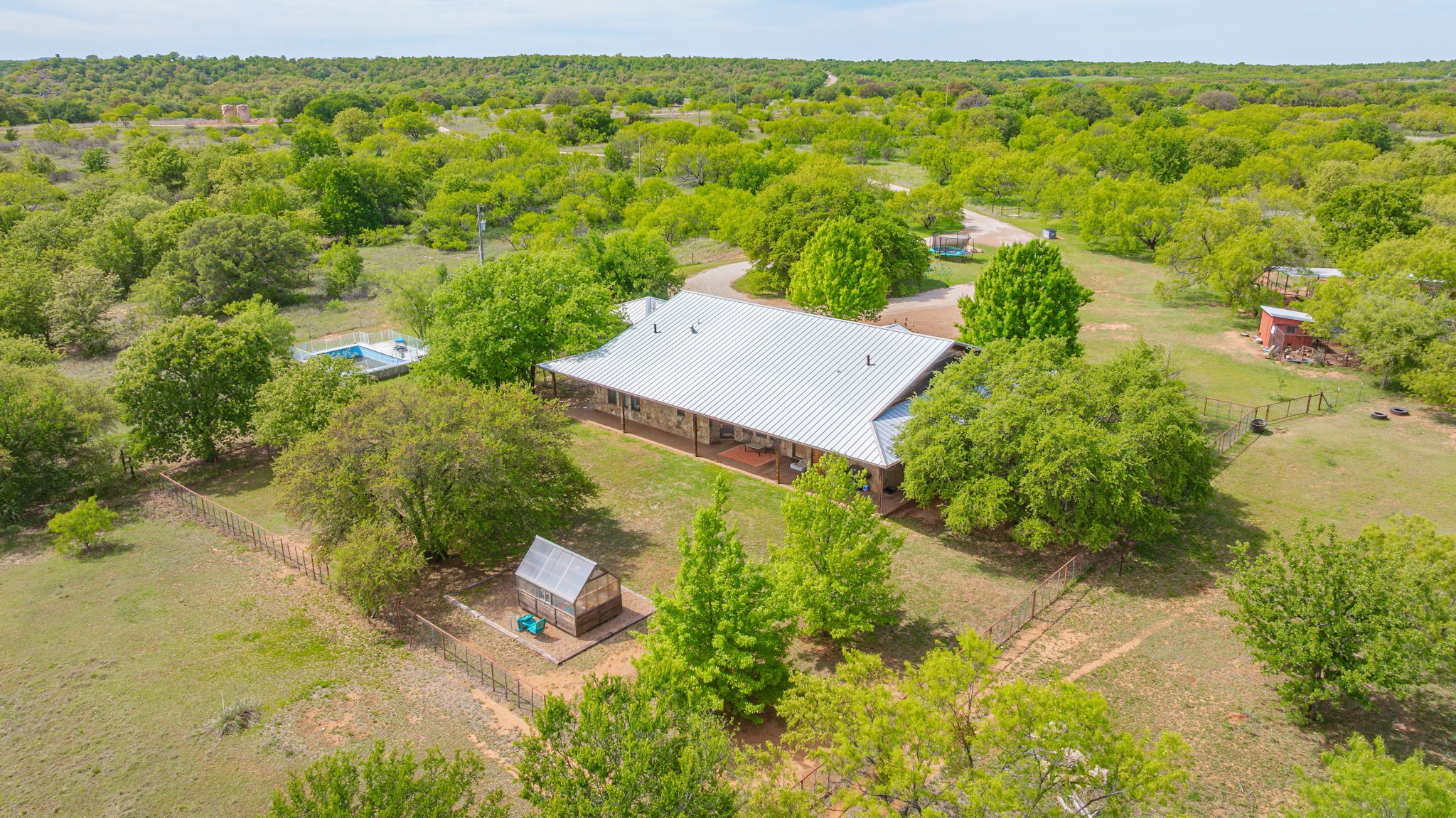 199 Reger Road South Bend TX 76481